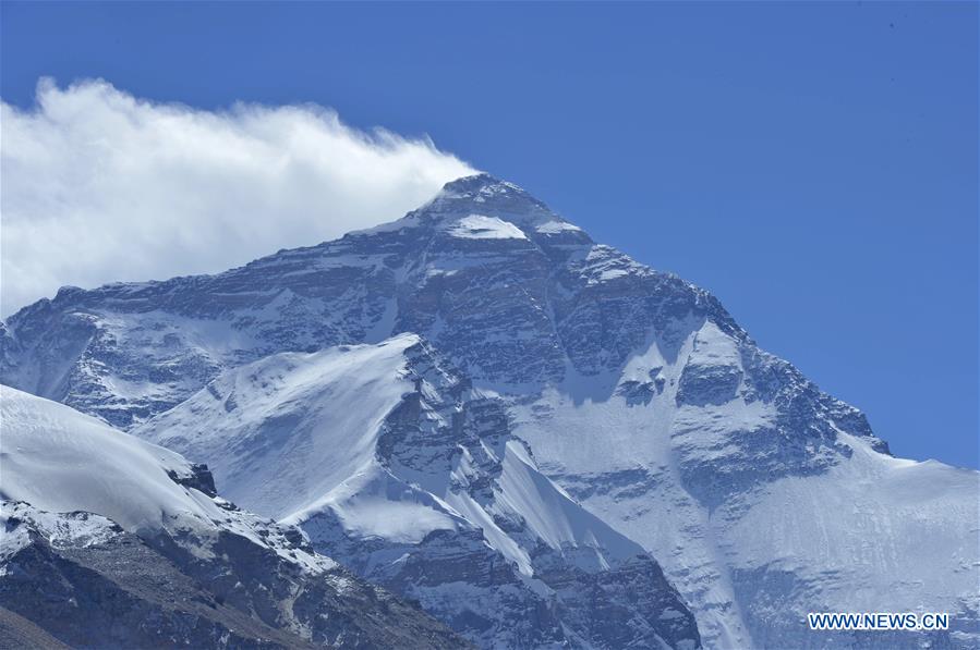 CHINA-MOUNT QOMOLANGMA-SCENERY (CN) 