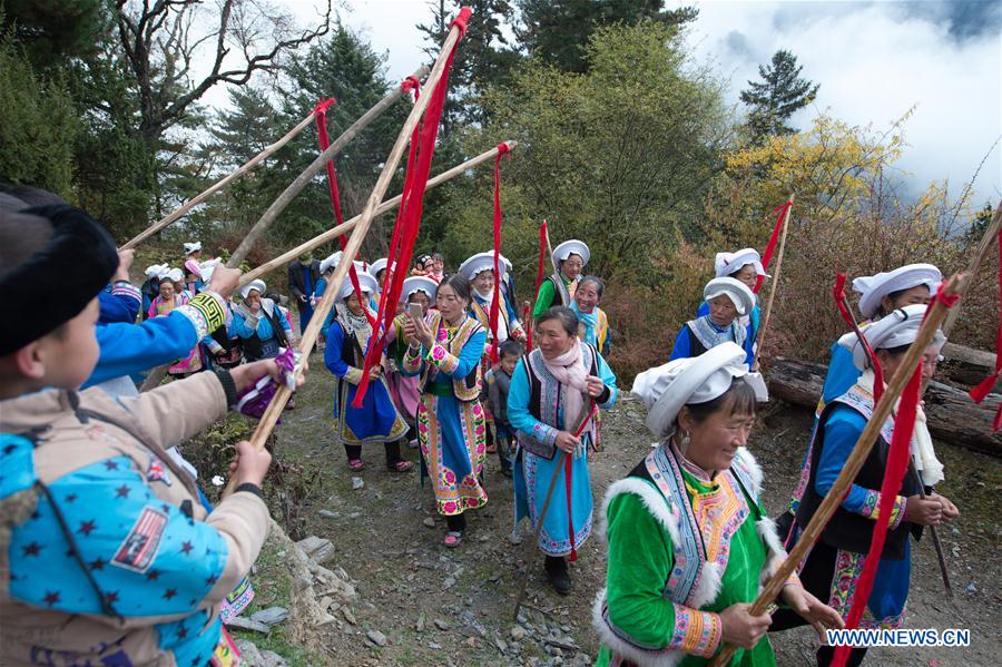 CHINA-SICHUAN-QIANG ETHNIC GROUP-NEW YEAR (CN)