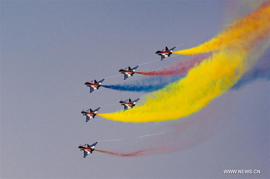 CHINA-ZHUHAI-AVIATION-EXHIBITION-AIRSHOW (CN)