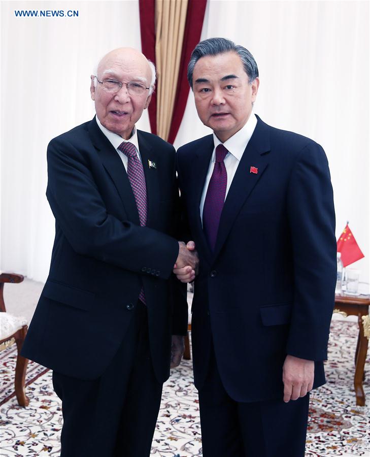 KYRGYZSTAN-BISHKEK-CHINA-MEETING