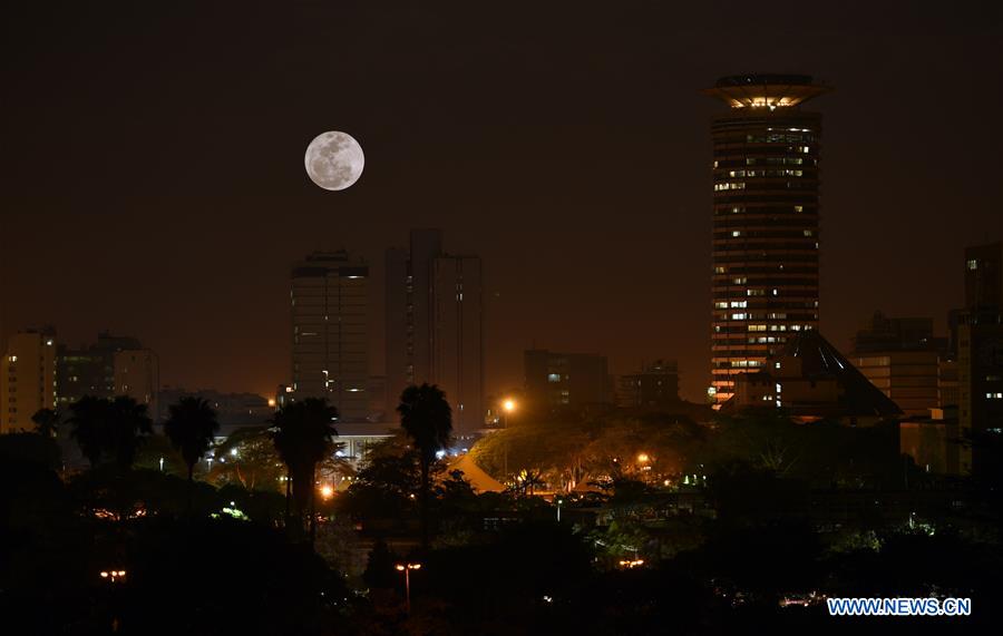 KENYA-NAIROBI-"SUPERMOON"