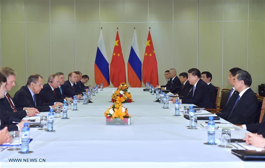 PERU-LIMA-XI JINPING-PUTIN-MEETING