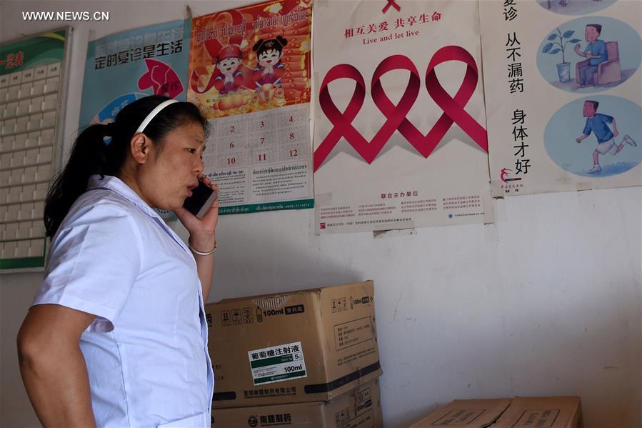 CHINA-YUNNAN-DOCTOR-REMOTE VILLAGE-AIDS CONTROL (CN)