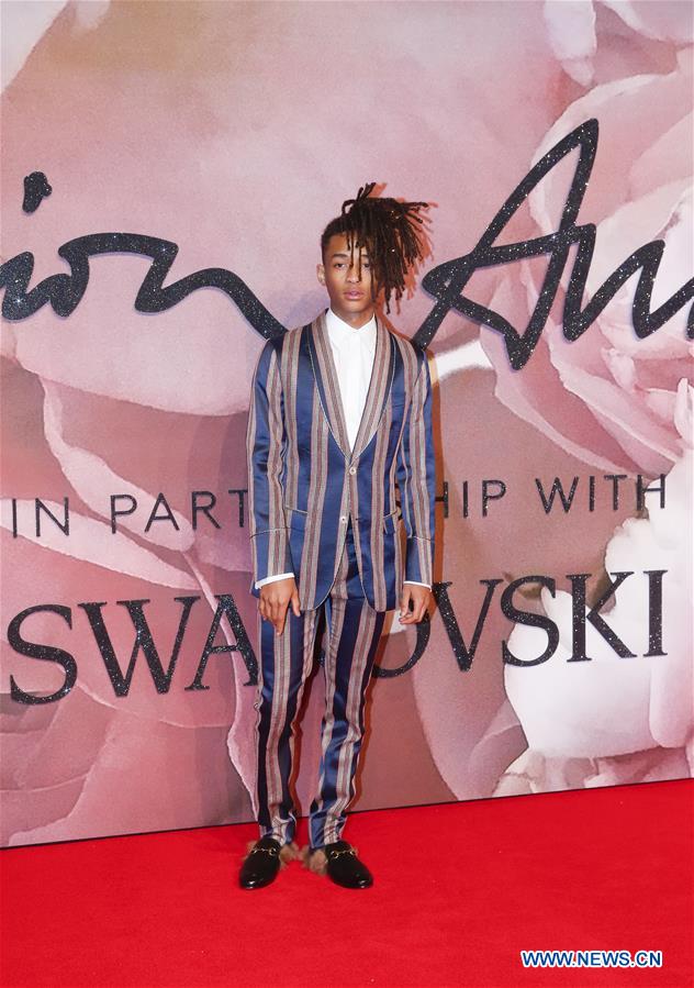 BRITAIN-LONDON-FASHION AWARDS-RED CARPET