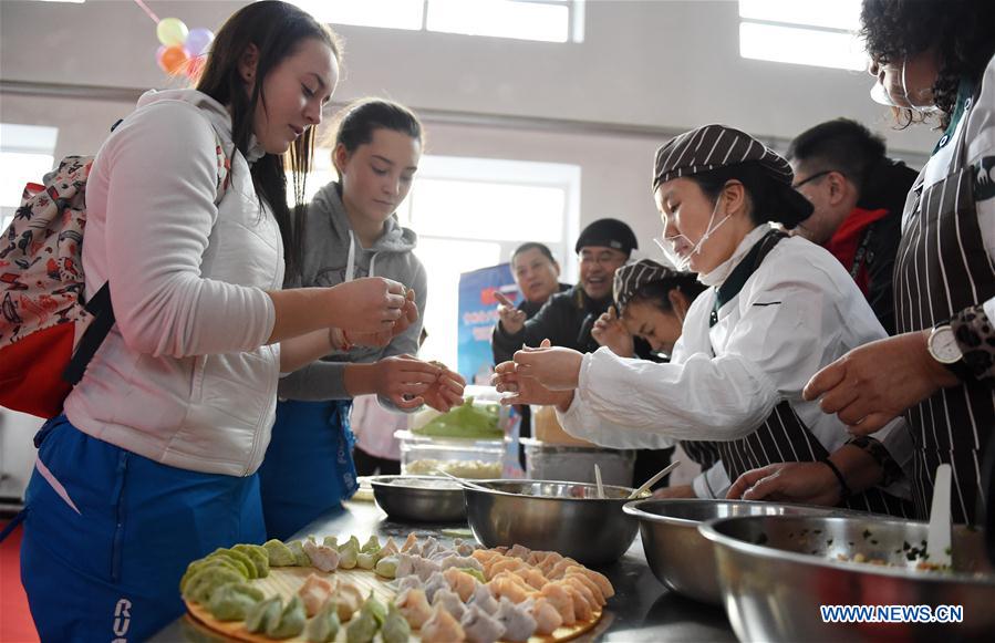 CHINA-HARBIN-RUSSIA-TEENAGERS-CULTURE EXCHANGE (CN)