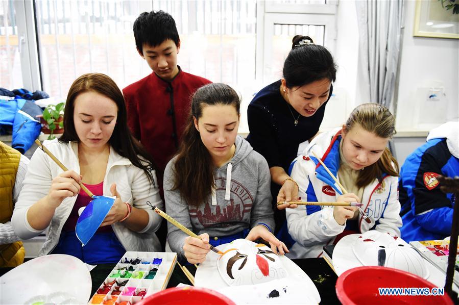 CHINA-HARBIN-RUSSIA-TEENAGERS-CULTURE EXCHANGE (CN)