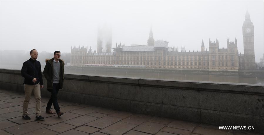 BRITAIN-LONDON-FOG