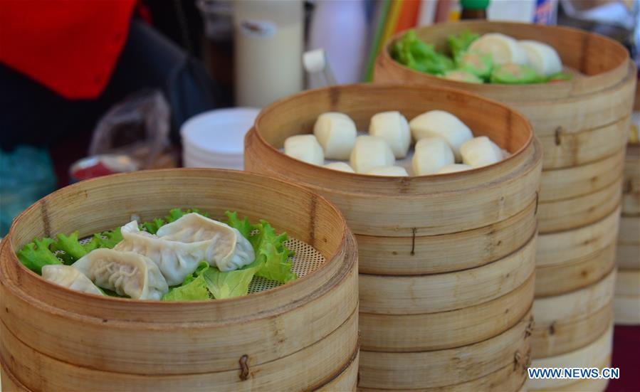 LAOS-VIENTIANE-FOOD FESTIVAL