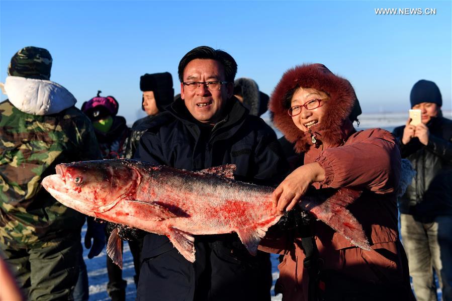 CHINA-JILIN-CHAGAN LAKE-WINTER FISHING (CN)