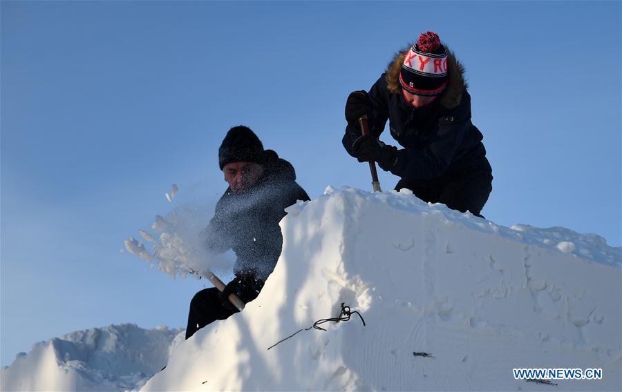 CHINA-HARBIN-SNOW SCULPTURE-COMPETITION (CN)