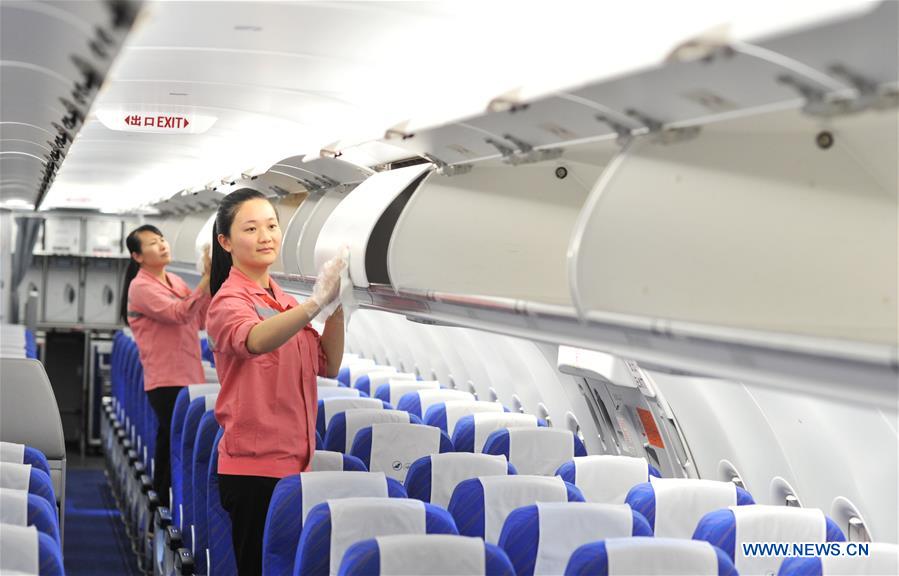 #CHINA-HAINAN-HAIKOU-AIRPLANE MAINTENANCE (CN)