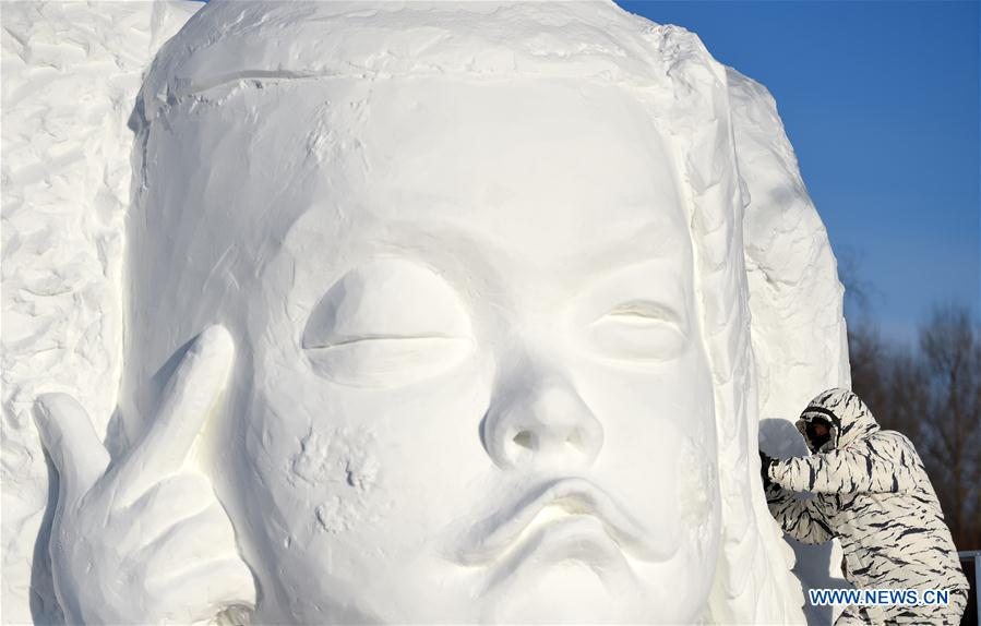 CHINA-HARBIN-SNOW SCULPTURE-COMPETITION (CN)