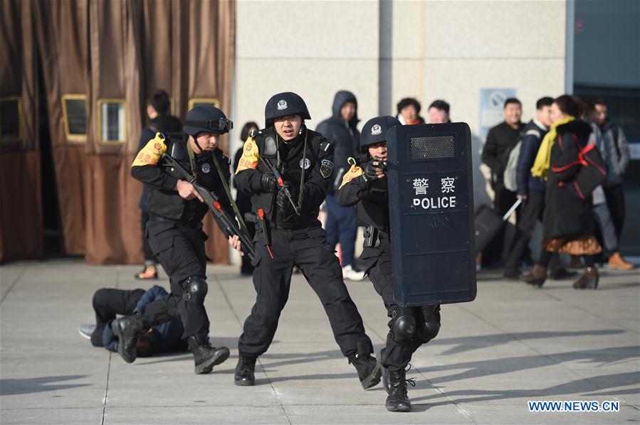 CHINA-INNER MONGOLIA-ANTI-TERROR-DRILL (CN)