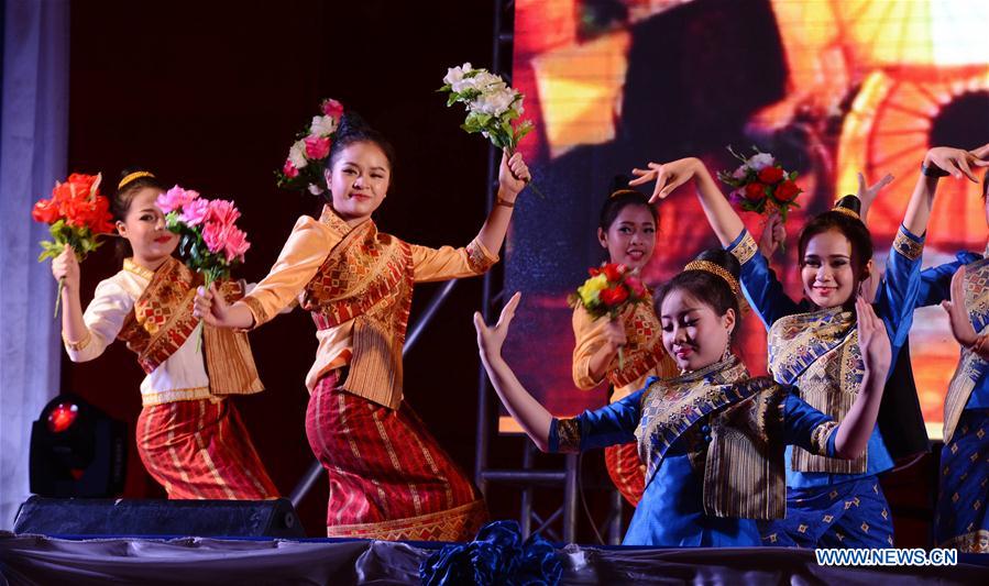 LAOS-VIENTIANE-CHINESE STUDENTS-SPRING FESTIVAL GALA