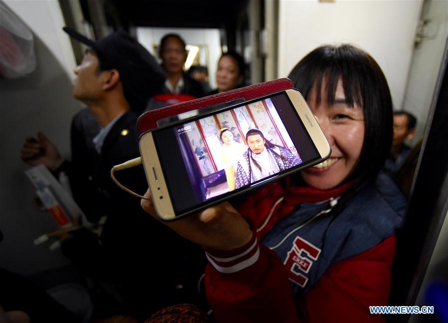 CHINA-FUJIAN-SICHUAN-SPECIAL TRAIN-MIGRANT WORKERS (CN)