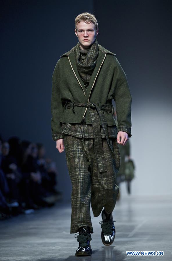 ITALY-MILAN-FASHION WEEK-MEN-CHINESE DESIGNER-MIAORAN