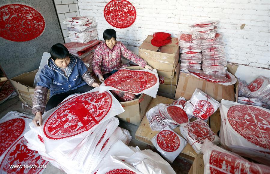 CHINA-HEBEI-SPRING FESTIVAL-PAPERCUT (CN)