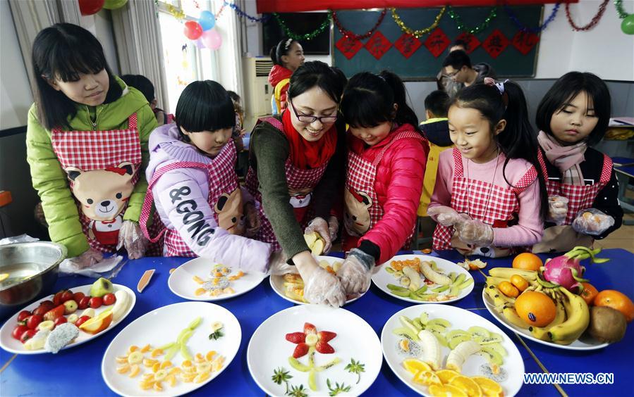 CHINA-HEBEI-SHENZHOU-WINTER HOLIDAY-CHILDREN (CN)