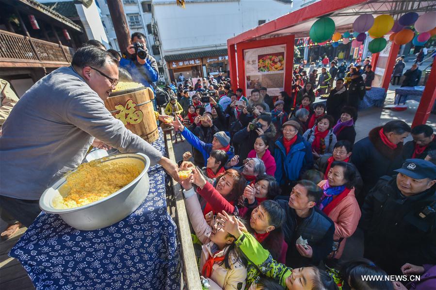 CHINA-HANGZHOU-SPRING FESTIVAL-TRADITIONAL FOOD (CN)