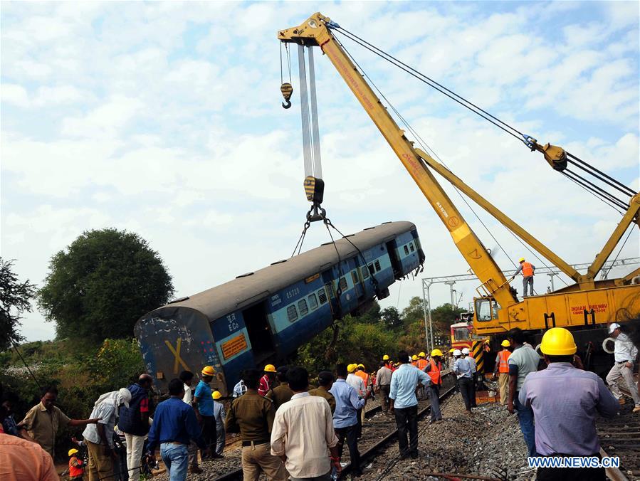 INDIA-VIZIANAGARAM-TRAIN DERAIL ACCIDENT-PROBE
