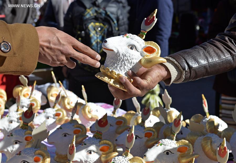 CHINA-TIBET-FESTIVAL-PREPARATION (CN)