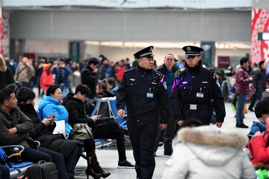 CHINA-CHANGCHUN-SPRING FESTIVAL-TRAVEL RUSH-SECURITY (CN)