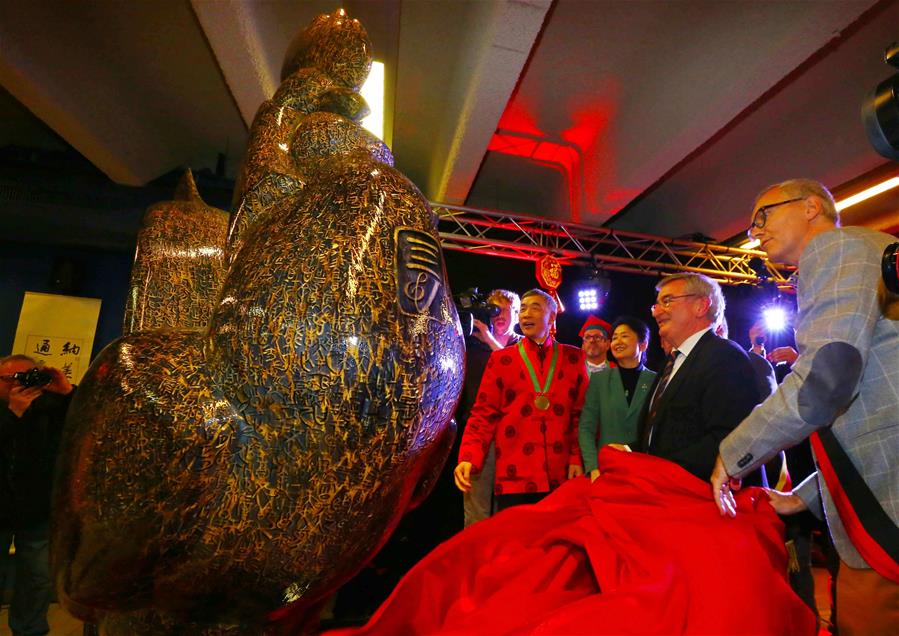 BELGIUM-DINANT-ROOSTER STATUE