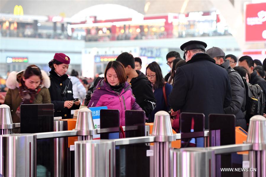 CHINA-SHIJIAZHUANG-SPRING FESTIVAL-TRAVEL RUSH (CN)