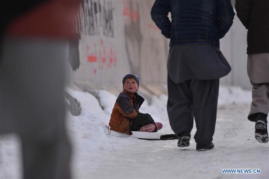 AFGHANISTAN-KABUL-FREEZING WEATHER