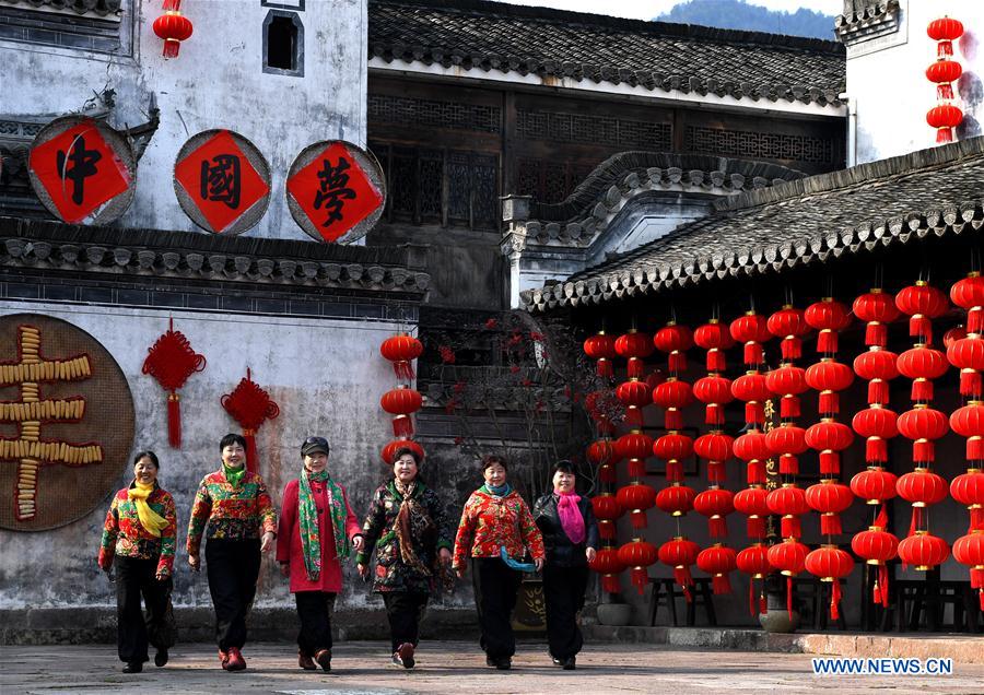 CHINA-ANHUI-HUANGSHAN-CHENGKAN VILLAGE (CN)