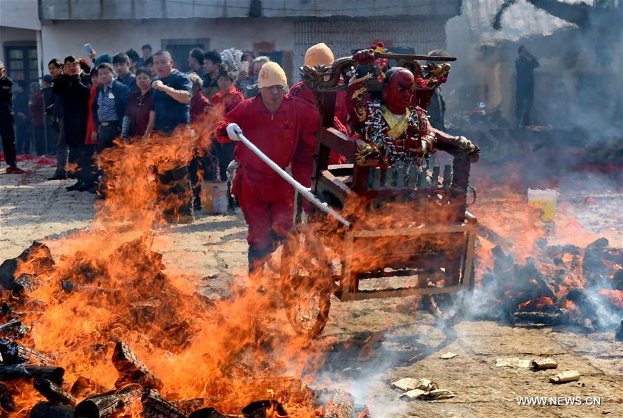 CHINA-FUJIAN-PUTIAN-FIRE JUMP (CN)