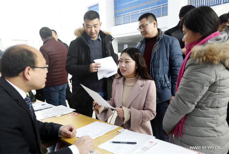 A job fair was held here on Monday, which will offer more than 2,000 job vacancies. 