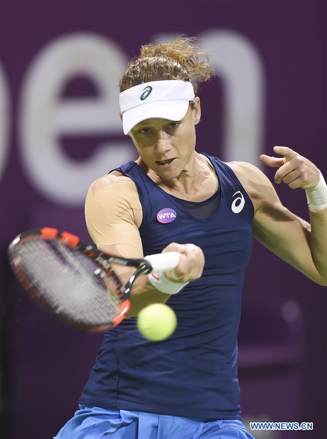 Samantha Stosur of Australia returns the ball during the women's singles quarterfinal against Dominika Cibulkova of Slovakia at WTA Qatar Open 2017 at the International Khalifa Tennis Complex of Doha, Qatar, Feb. 16, 2017. Samantha Stosur lost 0-2. (Xinhua/Nikku) 