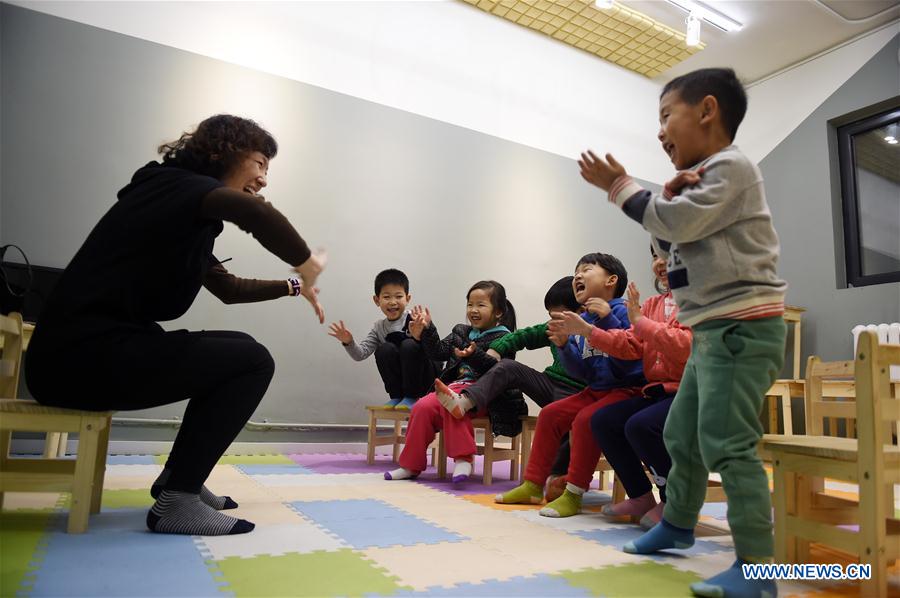 CHINA-BEIJING-BASEMENT DWELLINGS-MAKEOVER (CN)