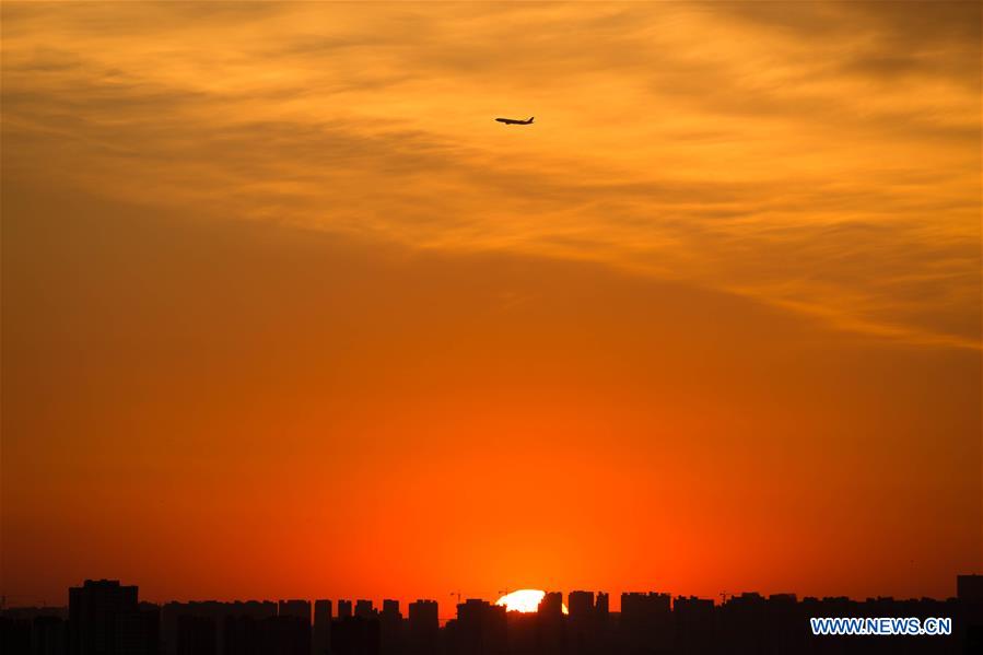 #CHINA-BEIJING-MORNING GLOW (CN)