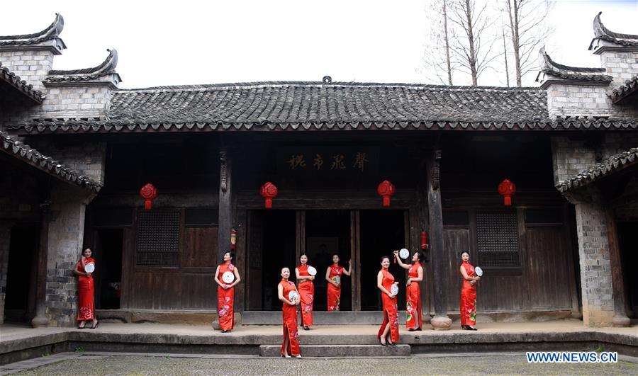 #CHINA-ZHEJIANG-TAIZHOU-QIPAO SHOW (CN)