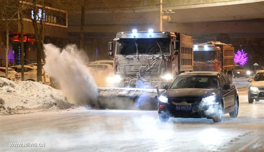 CHINA-HARBIN-CLEAR SNOW (CN)
