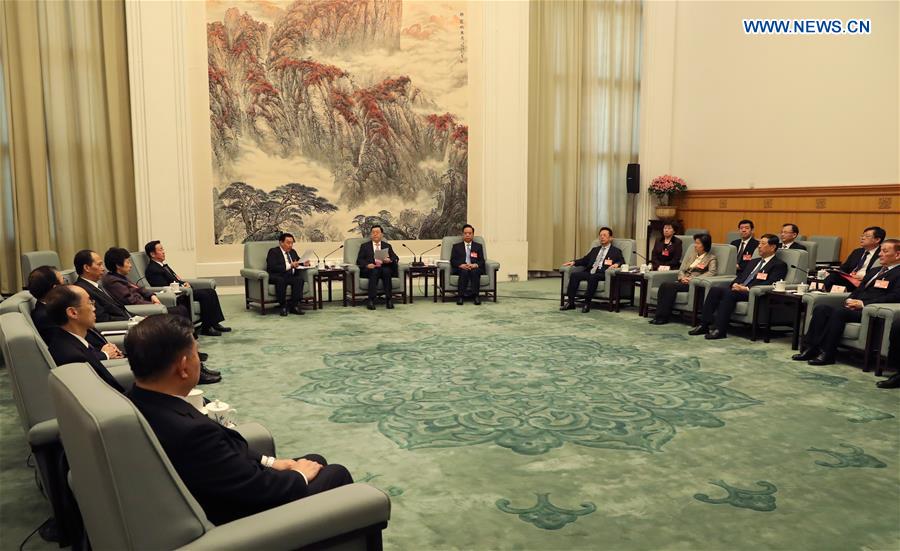 (TWO SESSIONS) CHINA-BEIJING-12TH NPC-CHAIRPERSONS' MEETING (CN)