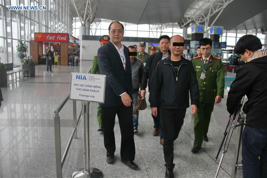 VIETNAM-CHINA-POLICE-SUSPECT-TRANSFER