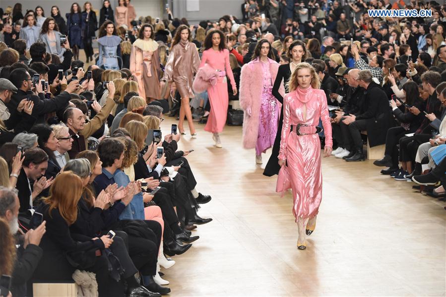 Models present creations of Nina Ricci during the Women's Ready-to-Wear Fall Winter 2017/2018 fashion week in Paris, France, on March 4, 2017. 