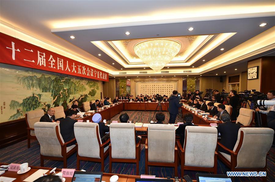 (TWO SESSIONS) CHINA-BEIJING-NPC-NINGXIA DELEGATION-PLENARY MEETING-OPEN (CN)