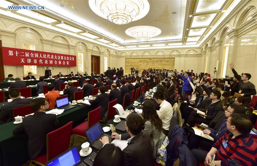 (TWO SESSIONS) CHINA-BEIJING-NPC-TIANJIN DELEGATION-PLENARY MEETING-OPEN (CN)