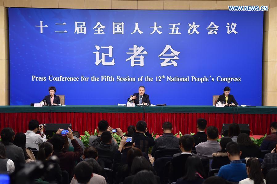 (TWO SESSIONS)CHINA-NPC-PRESS CONFERENCE-COMMERCE (CN)