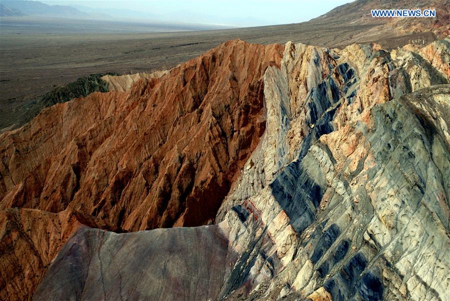 CHINA-QINGHAI-MOUNTAIN SCENERY (CN)