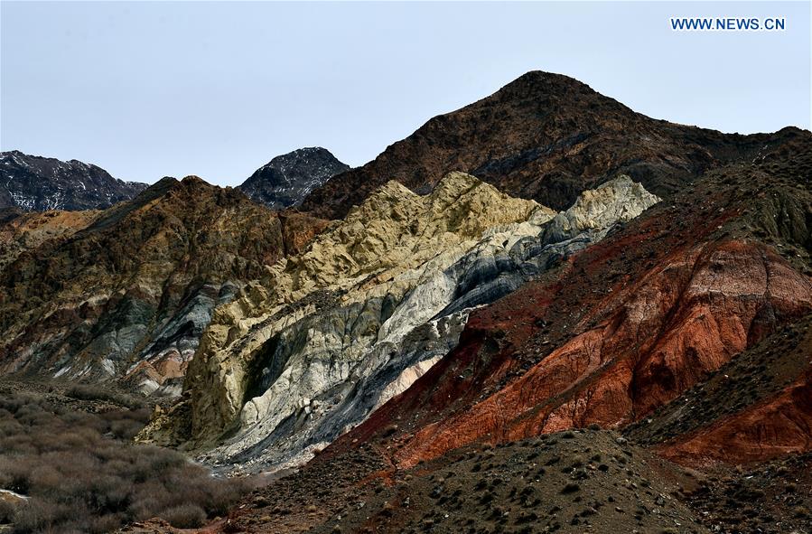CHINA-QINGHAI-MOUNTAIN SCENERY (CN)