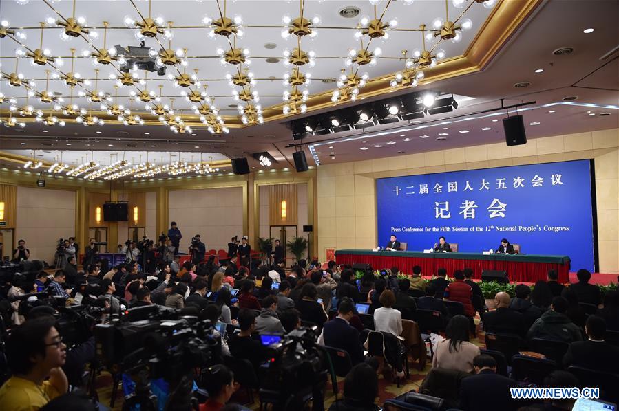 (TWO SESSIONS)CHINA-BEIJING-NPC-PRESS CONFERENCE-EDUCATION (CN)