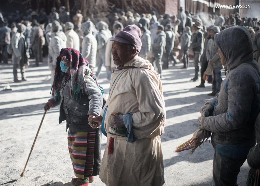CHINA-TIBET-SPRING-TRADITIONAL ACTIVITY (CN)
