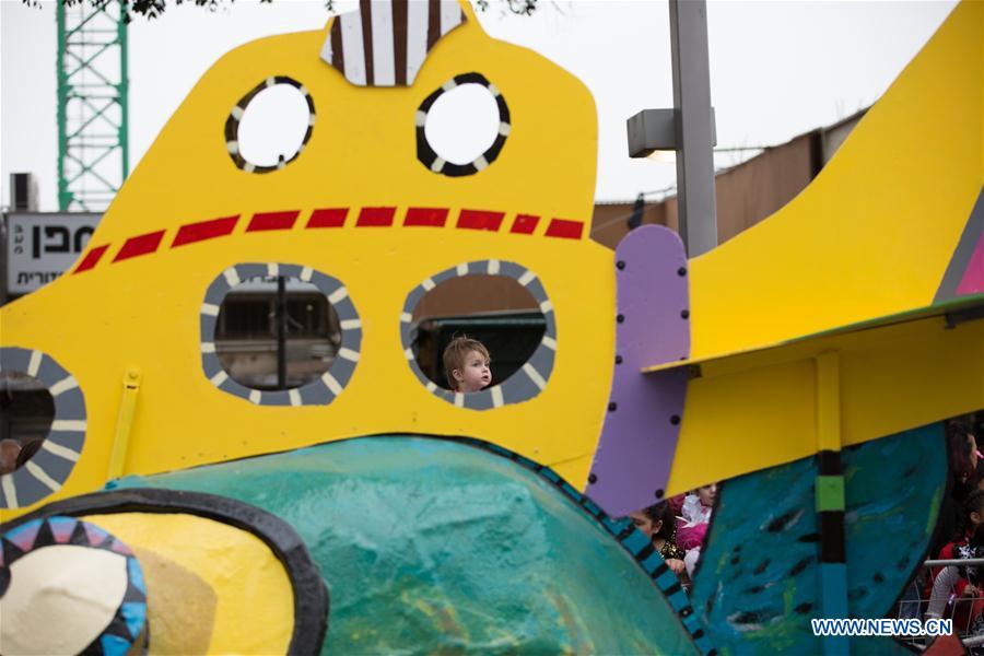 ISRAEL-HOLON-PURIM-PARADE