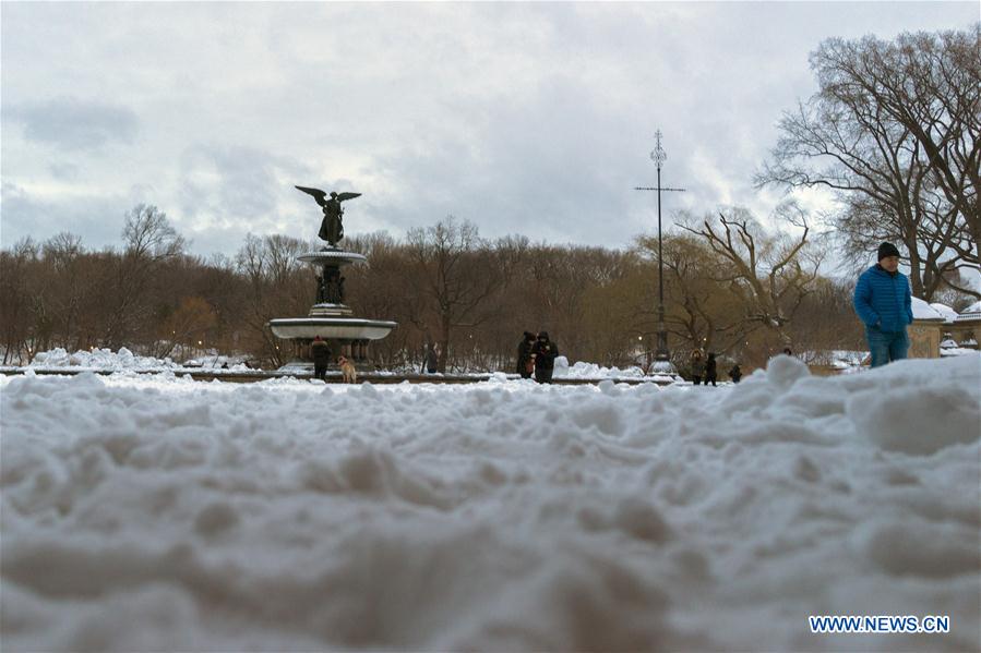 U.S.-NEW YORK-SNOW
