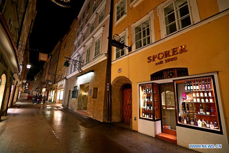 AUSTRIA-SALZBURG-NIGHT VIEW
